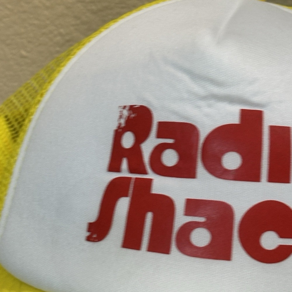 Radio Shack Trucker Hat Yellow Snapback Ball Cap Unisex Nostalgia Store Fun Gift - Picture 7 of 10